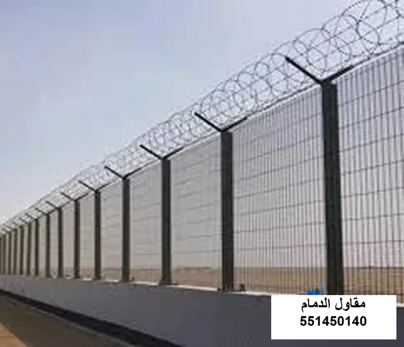 شبوك مجمع سكني في الخبر